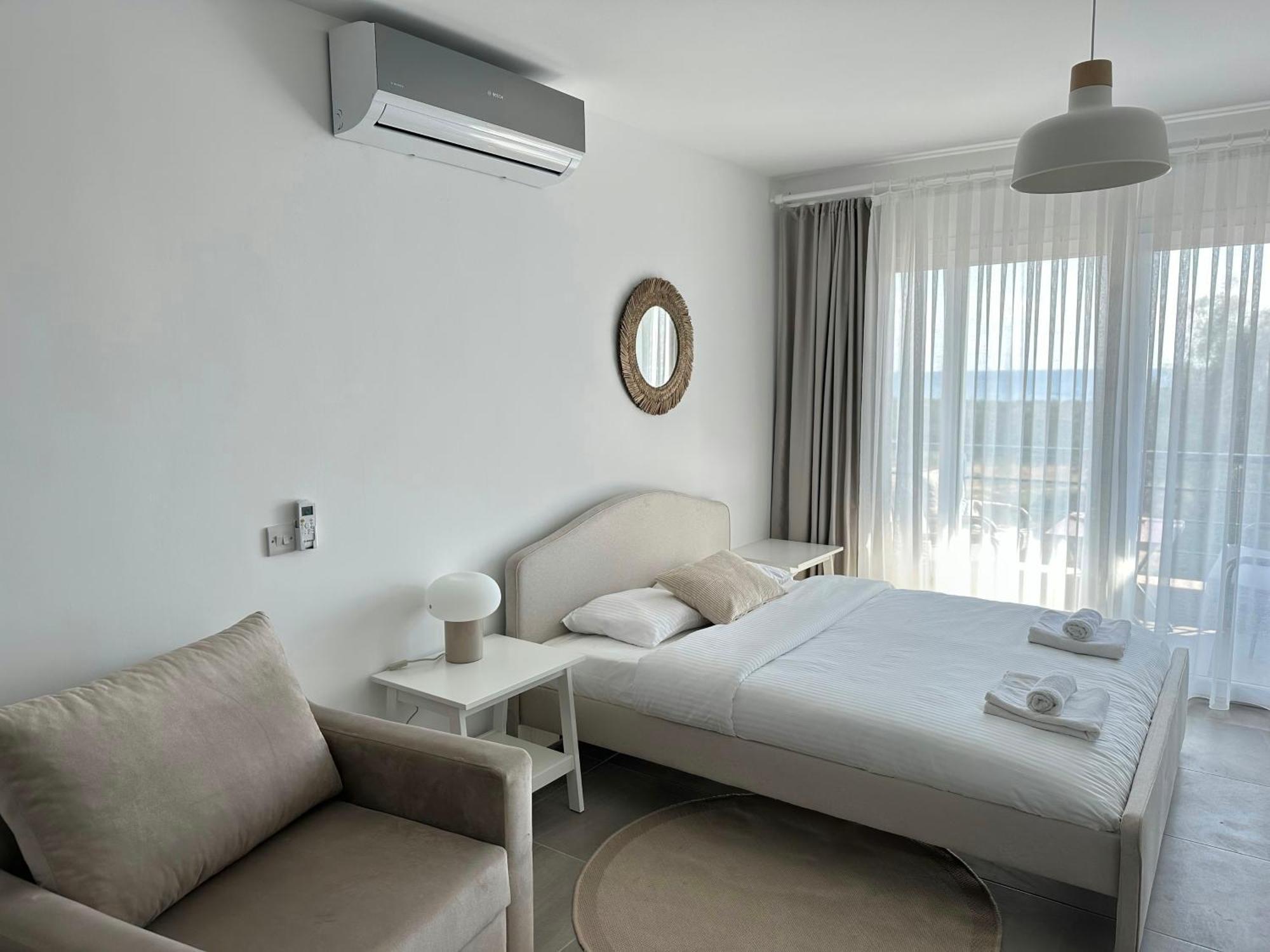 Relaxing Apartaments Near The Sea Vokolidha Exterior photo